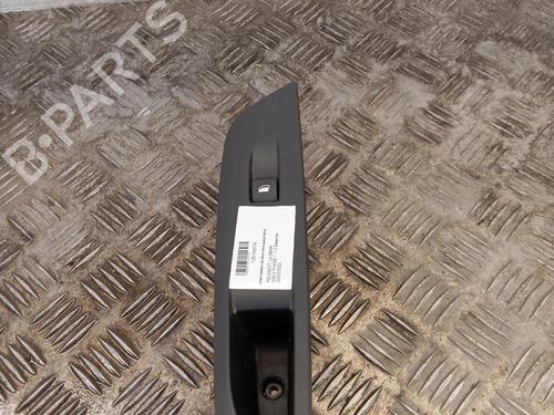 Used Right front window switch Right front window switch 37201685 37201685