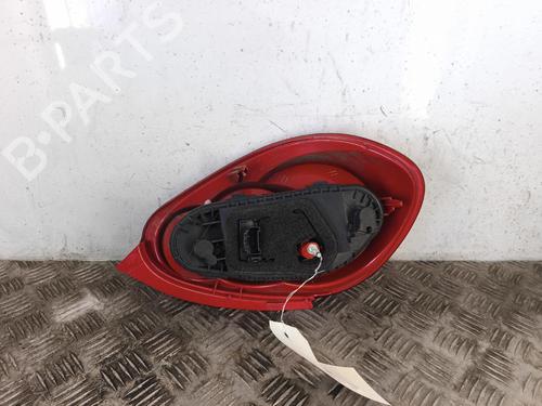Used Right taillight Right taillight 36875500 36875500