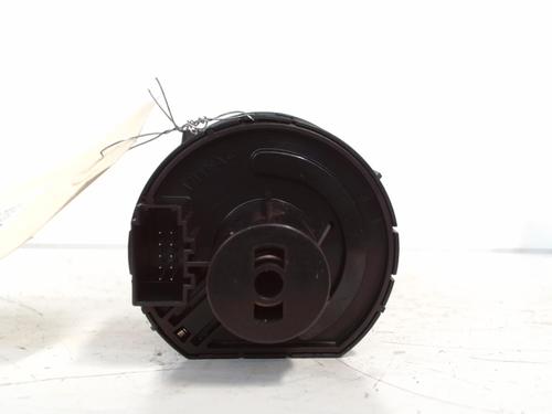 Commande de phare Commande de phare VW POLO V (6R1, 6C1) 1.4 TDI (90 hp) 34289763 34289763