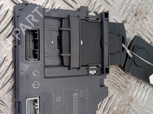 Kortlæser Kortlæser RENAULT CAPTUR I (J5_, H5_) 1.5 dCi 90 (J5N4, J5M5, J5MW, J5M6, J5AL, J5AJ) (90 hp) 34293237 34293237