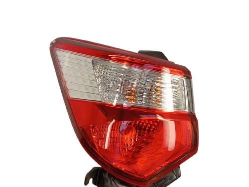 Venstre baglygte Venstre baglygte TOYOTA YARIS (_P13_) 1.5 (NSP131_) (112 hp) 34723927 34723927