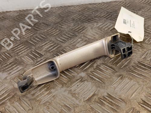 Used Front left exterior door handle Front left exterior door handle 37739090 37739090
