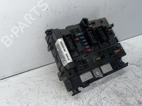 Used Fuse box Fuse box 34290620 34290620