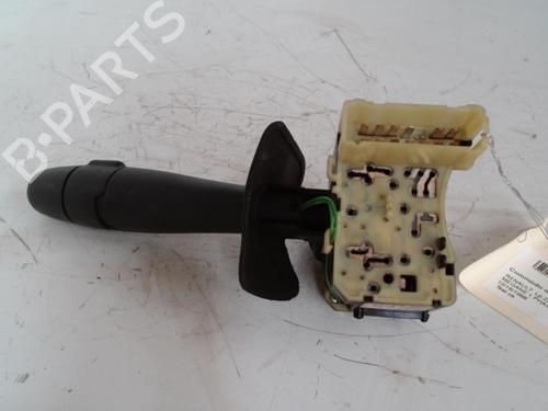 Mando intermitentes / limpia Mando intermitentes / limpia RENAULT MEGANE I Classic (LA0/1_) 1.6 e (LA0F, LA0S) (90 hp) 34289479 34289479