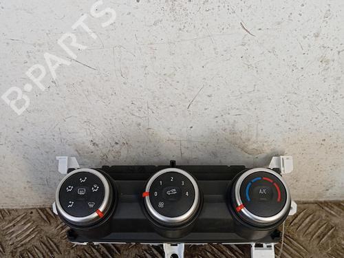 Used Climate control Climate control 37525738 37525738