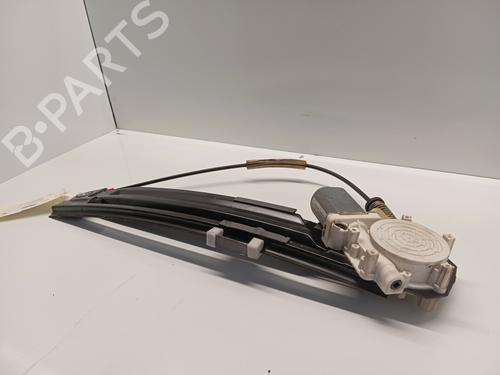 Rudehejsemekanisme Højre bagtil Rudehejsemekanisme Højre bagtil BMW 5 (E39) 525 d (163 hp) 34292236 34292236
