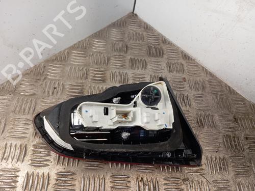 right-tailgate-light-vw-golf-vii-5g1-bq1-be1-be2-2012-2013-2014-2015-2016-2017-2018-2019-2020-2021-39626262 main image