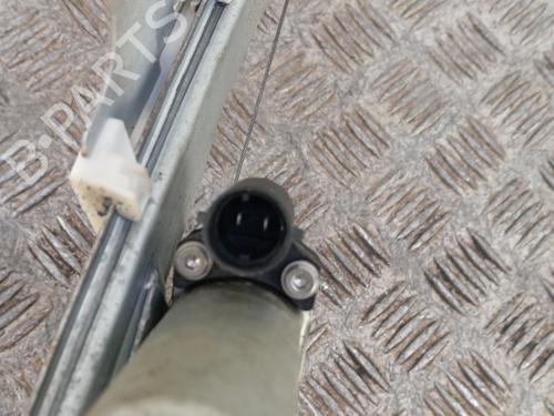 Rudehejsemekanisme Højre foran Rudehejsemekanisme Højre foran DACIA DUSTER (HS_) 1.5 dCi (HSMC) (107 hp) 34295784 34295784