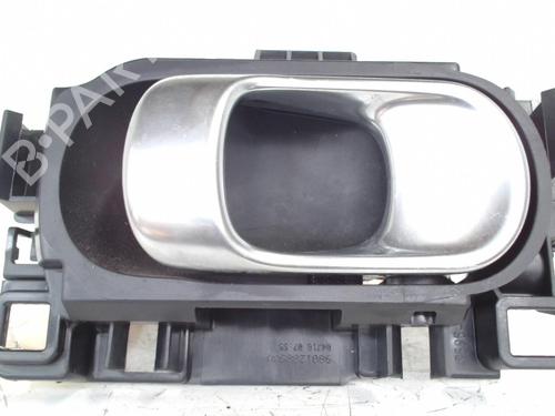 Used Front right interior door handle Front right interior door handle CITROËN C3 III (SX) 1.2 PureTech 82 (83 hp) 34289672 34289672