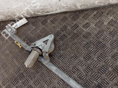 Used Front right window mechanism Front right window mechanism OPEL VIVARO A Van (X83) 1.9 DTI (F7) (101 hp) 34294689 34294689