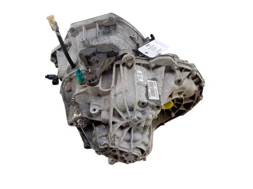 gearkasse-renault-trafic-iii-van-fg_-2014-39662180 main image