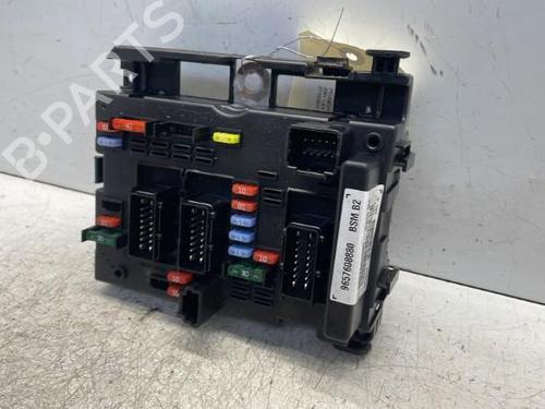 Used Fuse box Fuse box PEUGEOT 206+ (2L_, 2M_) [2009-2013] 34290976 34290976