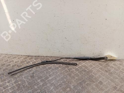 front-windshield-wiper-arm-renault-captur-i-j5_-h5_-2013-36648190 main image