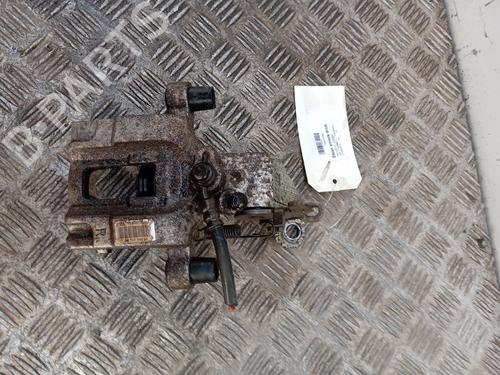 Used Right rear brake caliper Right rear brake caliper PEUGEOT 308 II (LB_, LP_, LW_, LH_, L3_) 1.2 THP 110 (110 hp) 39712187 39712187