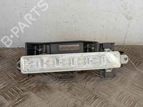 left-daytime-light-peugeot-108-2014-36648220 main image