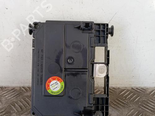 Used Fuse box Fuse box 38954208 38954208
