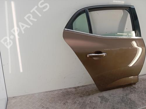 right-rear-door-renault-megane-iv-hatchback-b9amn_-2015-39759784 main image
