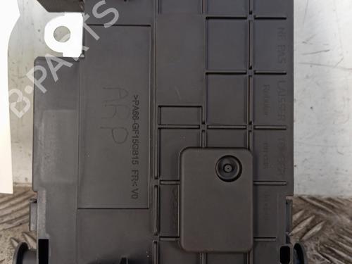 fuse-box-citroen-c4-picasso-ii-2013-39954318 main image