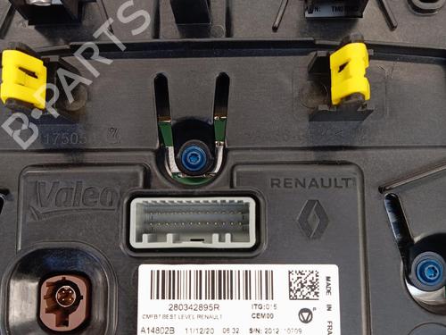 display-monitor-renault-captur-ii-hf_-2020-37467075 main image