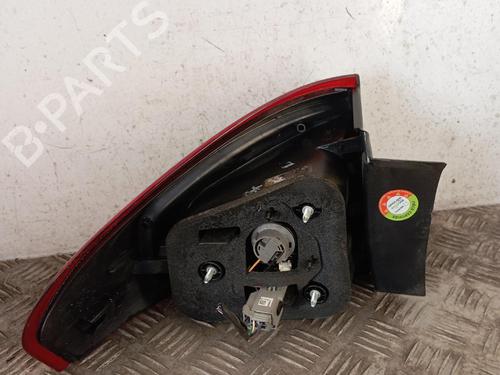 Used Right taillight Right taillight 37632655 37632655