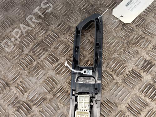 Used Right front window switch Right front window switch 37739113 37739113
