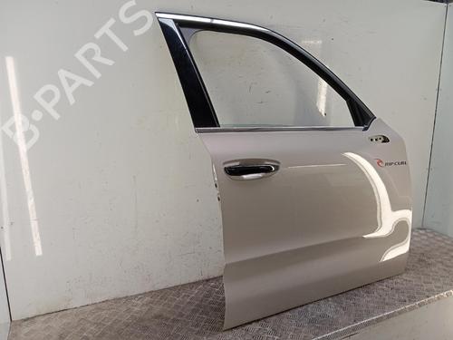 Used Right front door Right front door 38102103 38102103