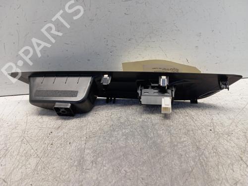 Used Right front window switch Right front window switch PEUGEOT 208 I (CA_, CC_) [2012-2021] 34291613 34291613