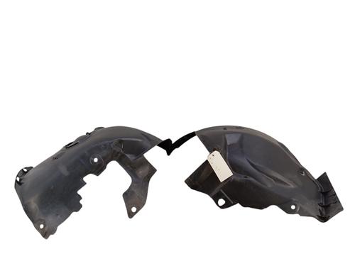 wheel-arch-renault-megane-ii-saloon-lm01_-2003-34296606 main image