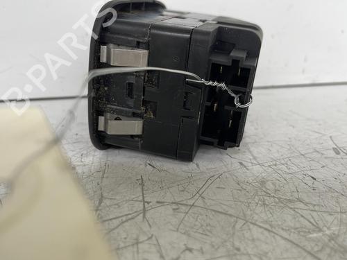 Left front window switch PEUGEOT 206 Hatchback (2A/C) 1.9 D | BP37739269I27 - Image 4