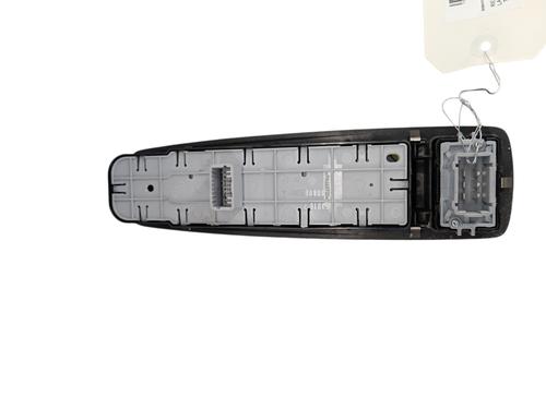 Used Left front window switch Left front window switch RENAULT LATITUDE (L70_) 2.0 dCi 175 (L70Y, L734) (173 hp) 34295478 34295478