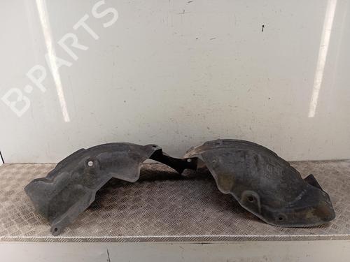 wheel-arch-renault-megane-iv-hatchback-b9amn_-2015-36862410 main image