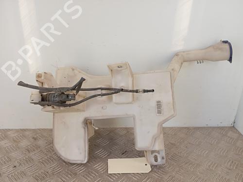 windscreen-washer-tank-citroen-c5-iii-break-rw_-2008-2009-2010-2011-2012-2013-2014-2015-2016-2017-34293403 main image