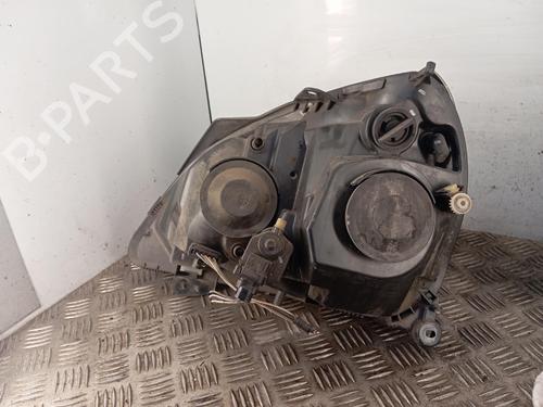 Used Right headlight Right headlight RENAULT CLIO II (BB_, CB_) 1.2 16V (BB05, BB0W, BB11, BB27, BB2T, BB2U, BB2V, CB05,... (75 hp) 39724338 39724338