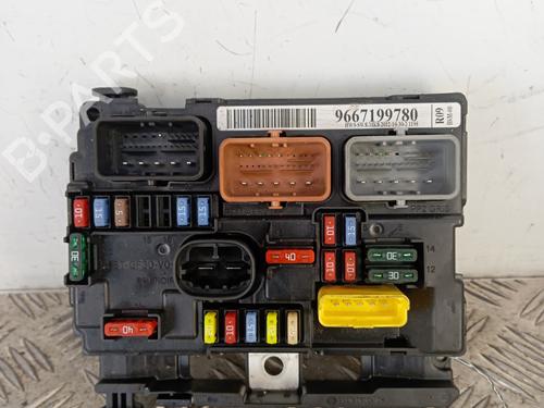 fuse-box-citroen-c3-ii-sc_-2009-34295531 main image