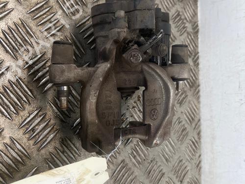 left-rear-brake-caliper-vw-golf-vii-5g1-bq1-be1-be2-2012-2013-2014-2015-2016-2017-2018-2019-2020-2021-40249367 main image