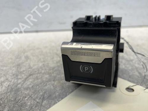 Used Switch Switch PEUGEOT 5008 II (MC_, MJ_, MR_, M4_) 2.0 BlueHDi 150 (MJAHXW, MJAHXH, MJAHXN, MJAHXV, MJAHXG) (150 hp) 34291377 34291377