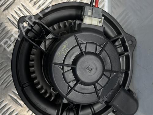 Used Heater blower motor Heater blower motor HYUNDAI i30 (FD) 1.6 CRDi (116 hp) 34292862 34292862