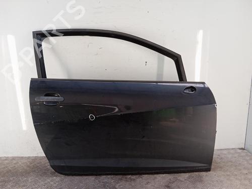 Used Right front door Right front door 37069128 37069128