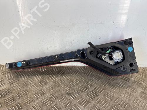 left-tailgate-light-renault-megane-iv-grandtour-k9amn_-2016-40126871 main image