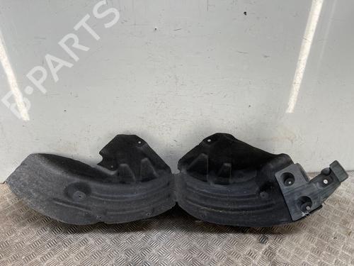 wheel-arch-renault-megane-iv-hatchback-b9amn_-2015-37866500 main image