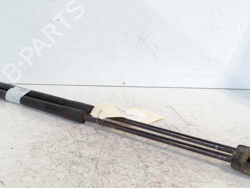 tailgate-lift-support-opel-astra-j-p10-2009-2010-2011-2012-2013-2014-2015-2016-34289730 main image