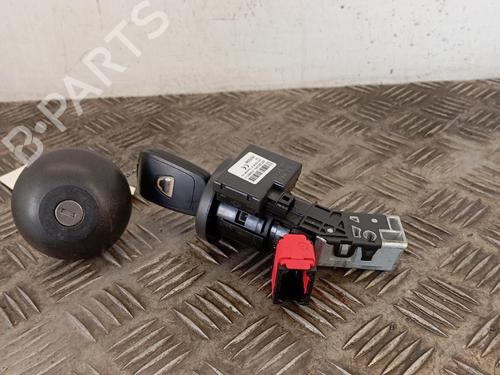 ignition-barrel-dacia-sandero-ii-2012-38157247 main image