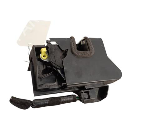rear-left-lock-dacia-sandero-iii-2021-37738946 main image