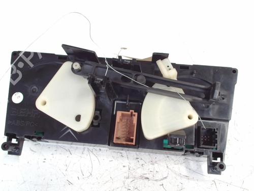 Commande Chauffage Commande Chauffage PEUGEOT 3008 I MPV (0U_) 1.6 HDi (109 hp) 34289762 34289762