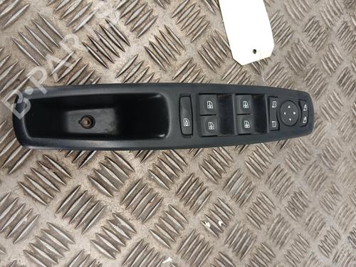 Used Left front window switch Left front window switch RENAULT MEGANE III Hatchback (BZ0/1_, B3_) 1.2 TCe (BZ2B, BZ11) (116 hp) 40432721 40432721