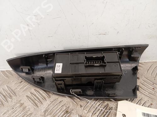 Used Right front window switch Right front window switch NISSAN JUKE (F15) 1.5 dCi (110 hp) 34293524 34293524