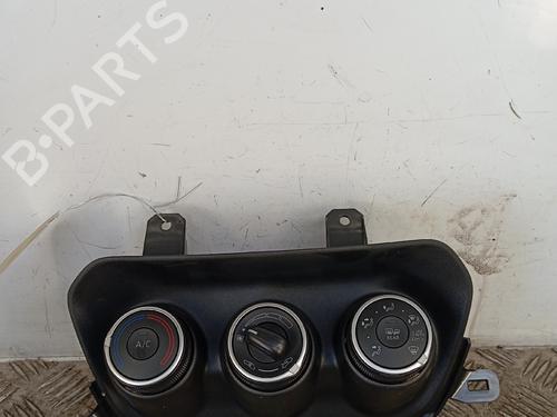 Used Climate control Climate control 37739100 37739100