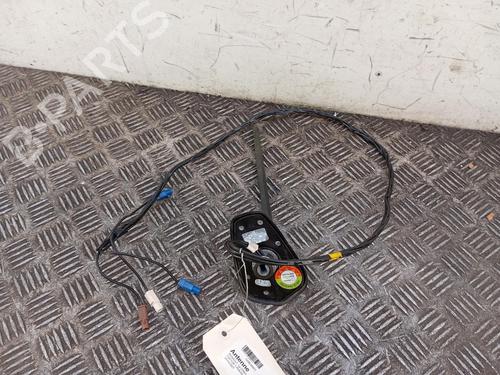 Used Antenna/Base Antenna/Base 37525731 37525731