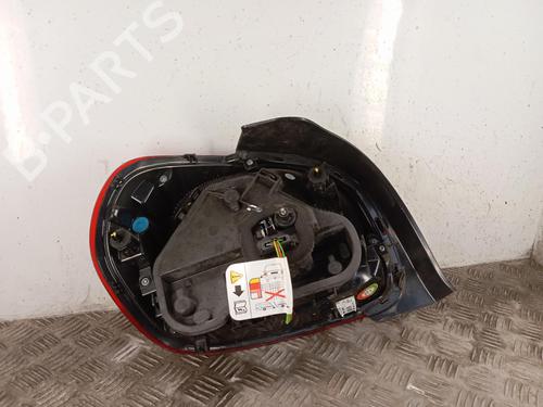 Used Right taillight Right taillight CITROËN C3 III (SX) 1.5 BlueHDi 100 (SXYHYP, SXYHTU) (102 hp) 36683430 36683430