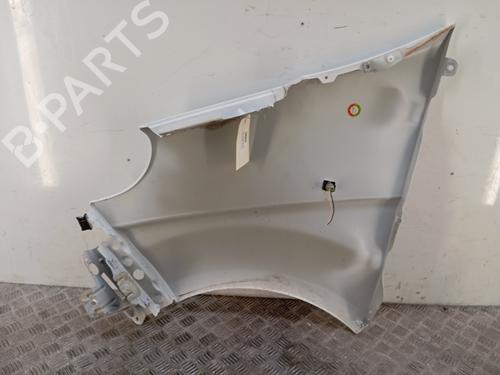 Used Right front fenders Right front fenders OPEL VIVARO A Van (X83) 1.9 DTI (F7) (101 hp) 34296089 34296089